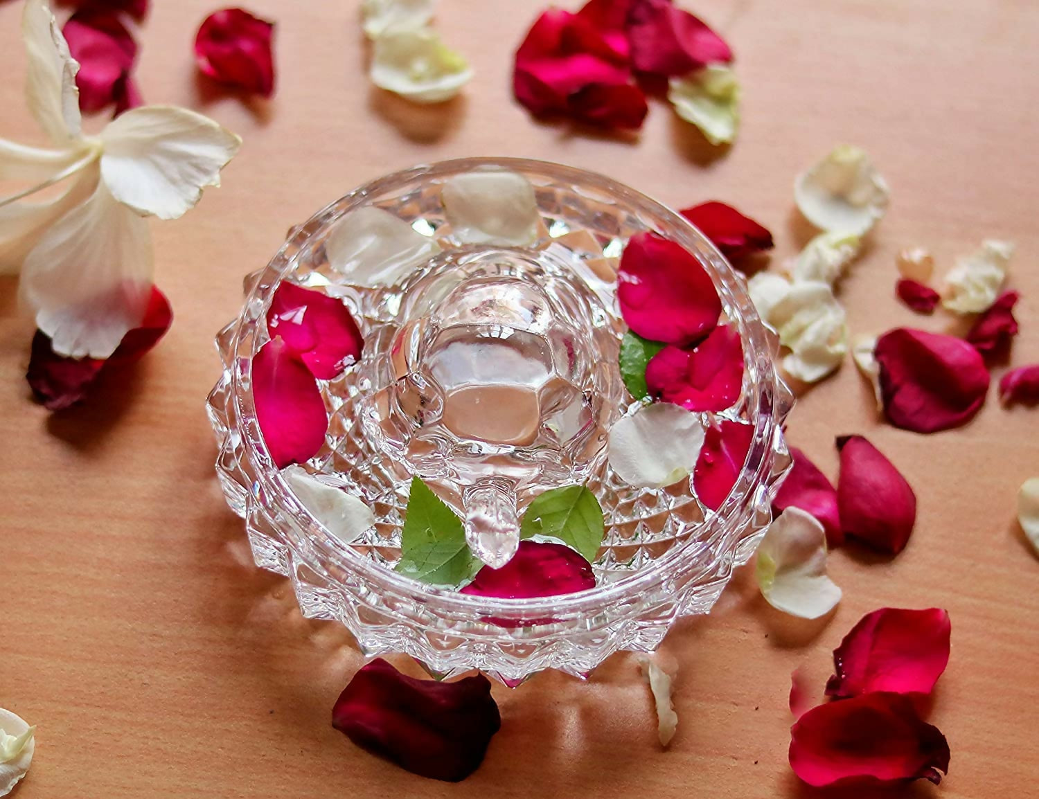 Crystal Turtle Decorative tray Crystal Tortoise Glass Kachua with Beautiful Bowl Plate Fengshui Vastu Set for Good Luck Feng Shui Turtle Best Gift for Office Showcase Showpiece and Home Décor
