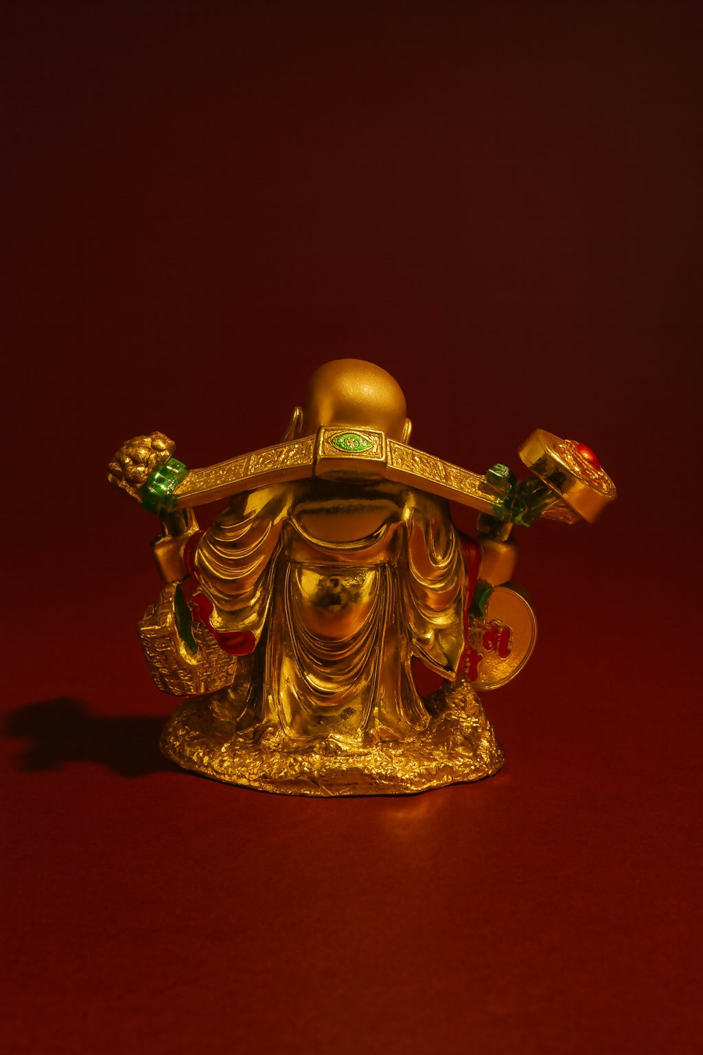 Colorful Laughing Buddha Idol with Wealth Symbols – Golden Resin Feng Shui Statue for Home, Office & Shop – Decorative Smiling Buddha with Gold Ingot, Coin & Potli for Good Luck, Happiness & Prosperity