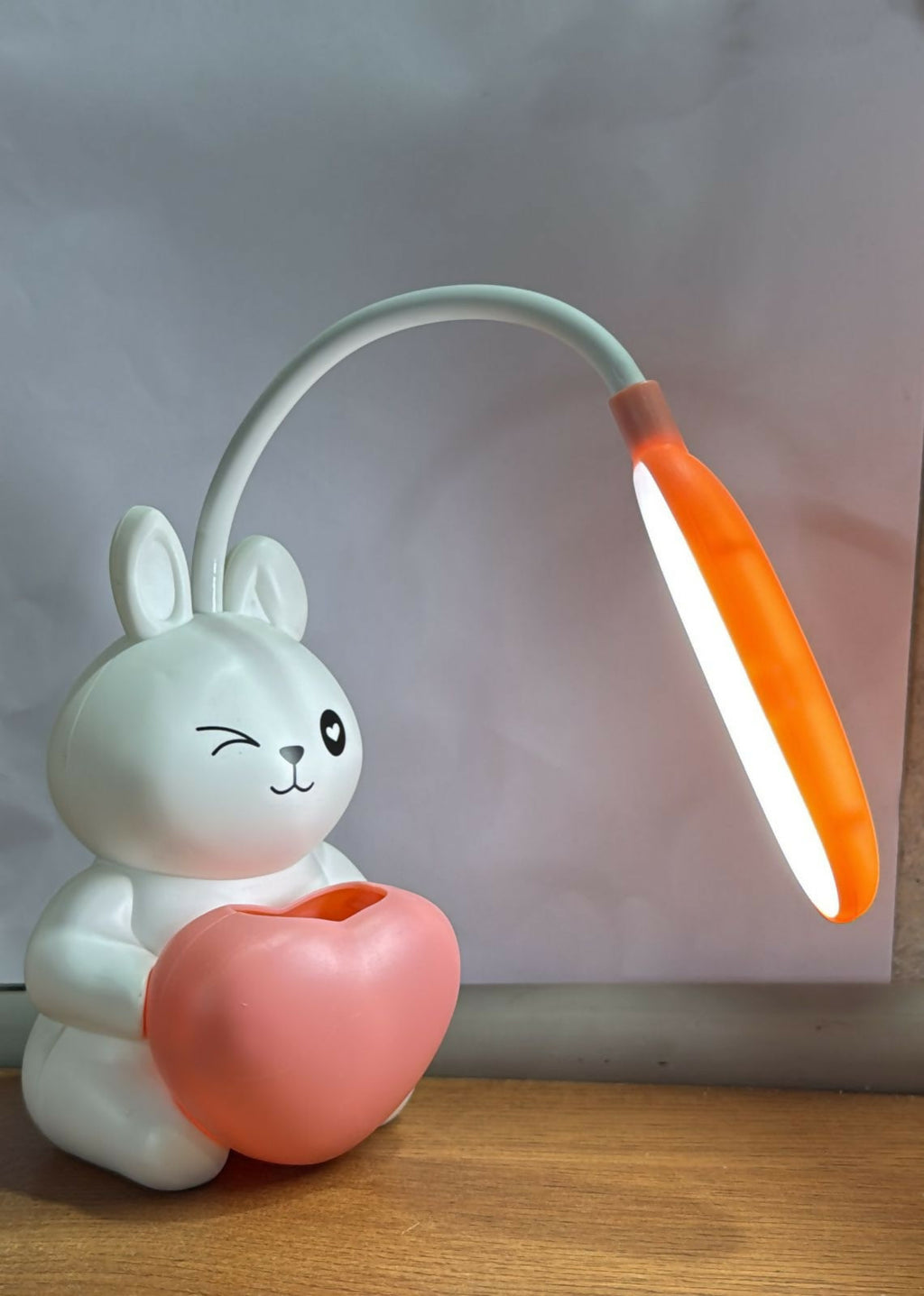 White Bunny LED Desk Lamp with Heart Pen Holder – USB Rechargeable Flexible Gooseneck Eye Protection Study Light for Kids, Cute Night Lamp for Bedroom, Study Table & Gifts