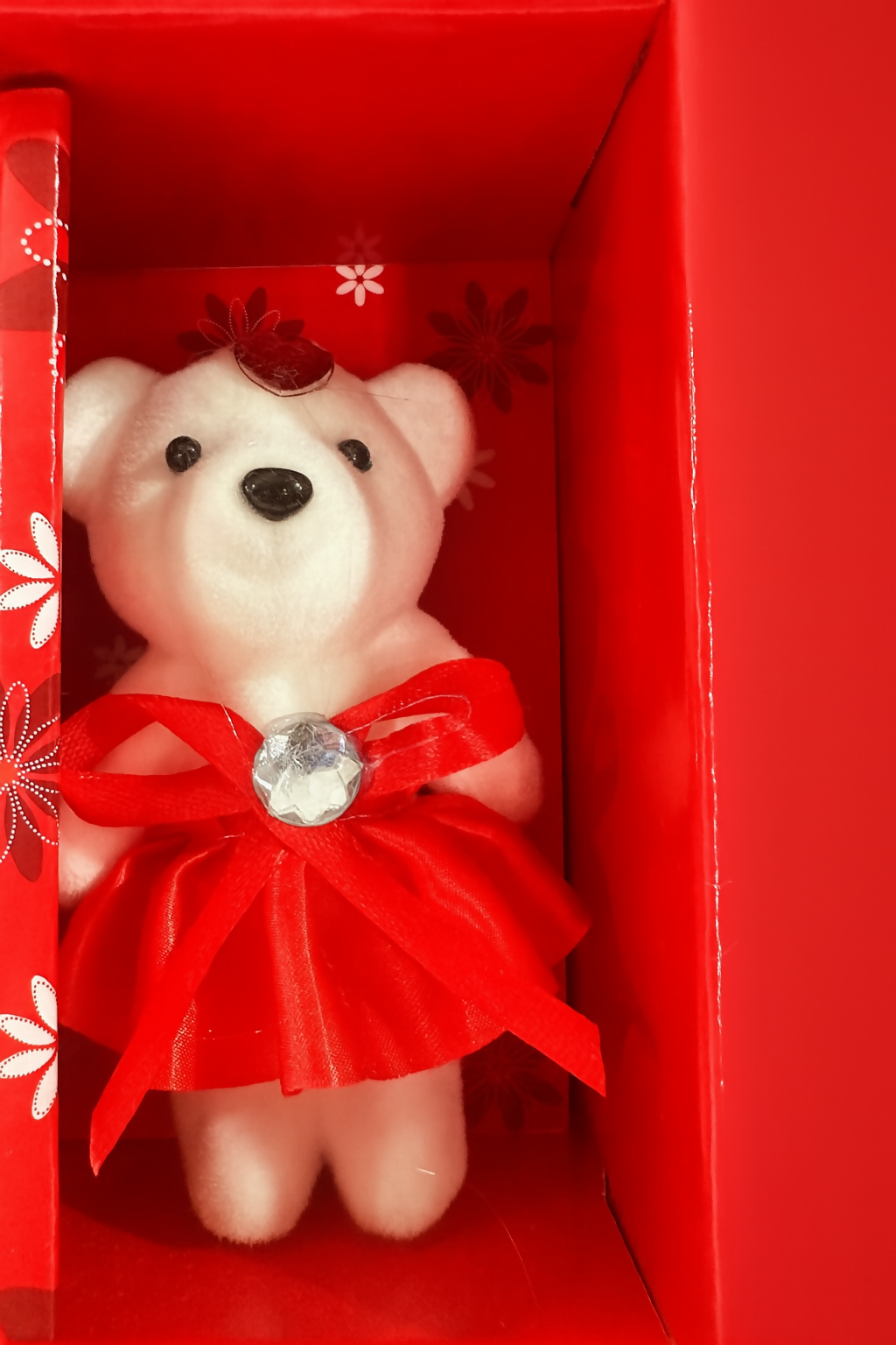 "Good Life Cute Bear Gift Set with Glass Mug, Spoon & Plush Teddy in Red Theme – Romantic Gift for Girlfriend, Birthday, Anniversary, Valentine's Day – Elegant Box Packaging"